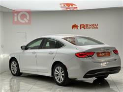 Chrysler 200